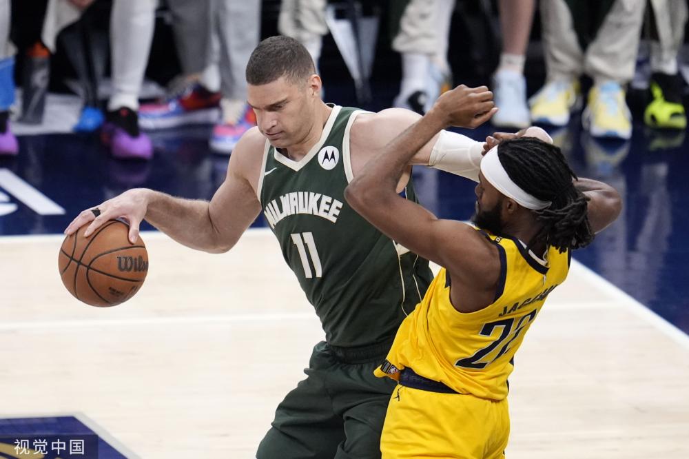 际赛事中屡 际赛事中屡