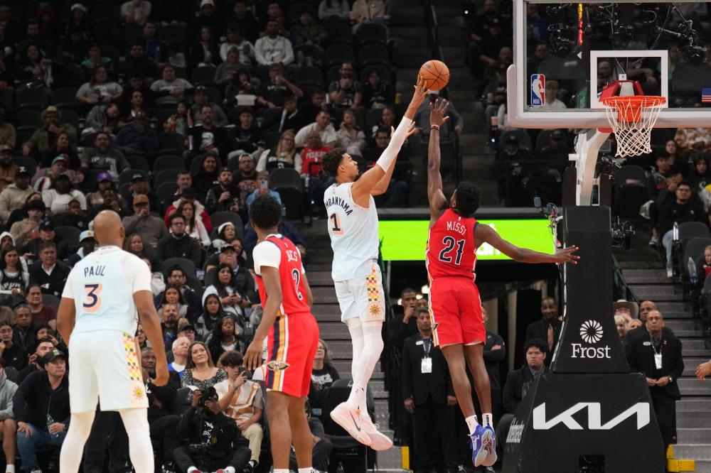 的穿针引线 的穿针引线